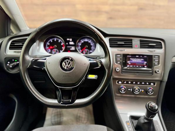 Volkswagen Golf VII с пробегом 2013 года, цена 1 390 000 рублей, 123000 км, хэтчбек, Автокод Объявления