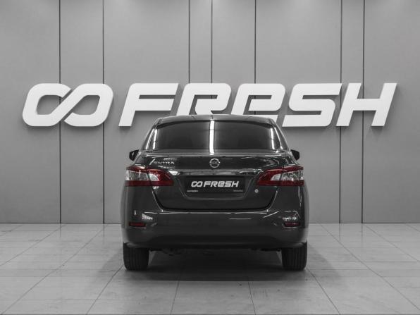 Nissan Sentra VII (B17) с пробегом 2014 года, цена 970 000 рублей, 210295 км, седан, Автокод Объявления