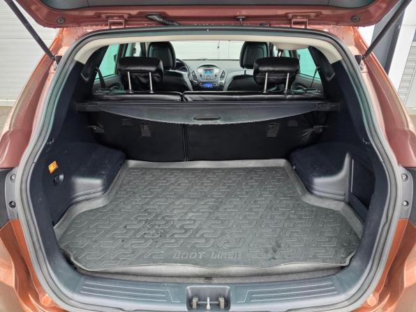 Hyundai ix35 I Рестайлинг с пробегом 2014 года, цена 990 000 рублей, 222000 км, внедорожник, Автокод Объявления