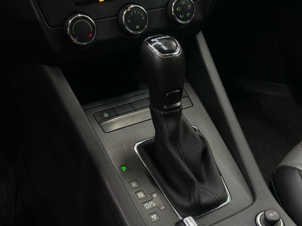Skoda Octavia III (A7) Рестайлинг с пробегом 2018 года, цена 1 319 900 рублей, 187726 км, лифтбек, Автокод Объявления