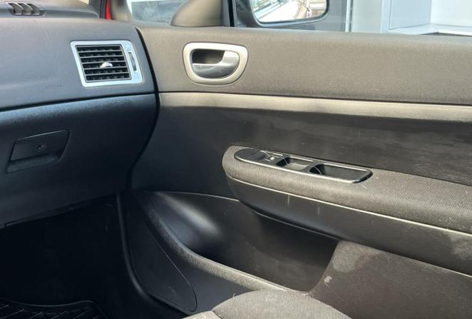 Peugeot 307 I с пробегом 2004 года, цена 310 000 рублей, 219343 км, хэтчбек, Автокод Объявления