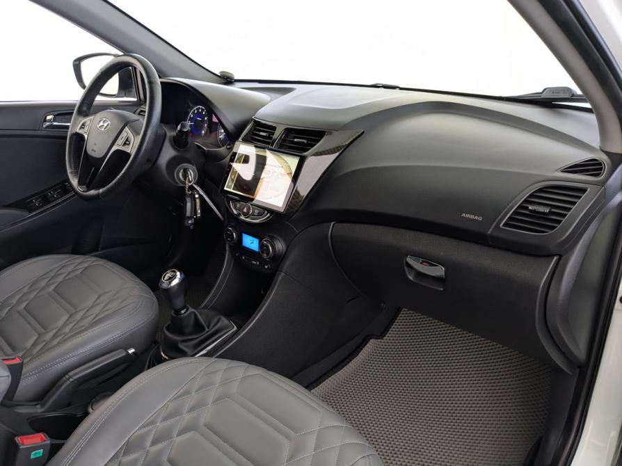 Hyundai Solaris I Москва  - изображение 19