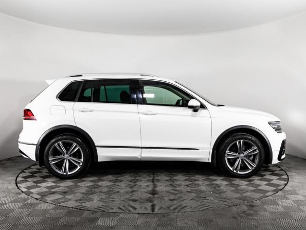 Volkswagen Tiguan II с пробегом 2019 года, цена 3 249 000 рублей, 82770 км, внедорожник, Автокод Объявления