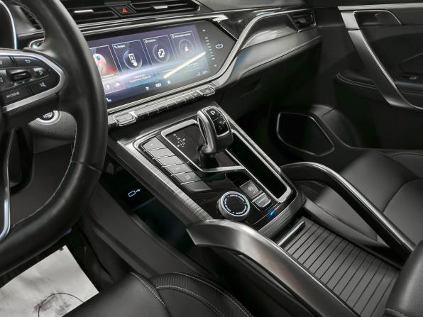 Geely Atlas Pro с пробегом 2023 года, цена 2 080 000 рублей, 32917 км, внедорожник, Автокод Объявления