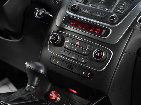 Kia Sorento II Рестайлинг с пробегом 2015 года, цена 1 159 000 рублей, 112000 км, внедорожник, Автокод Объявления