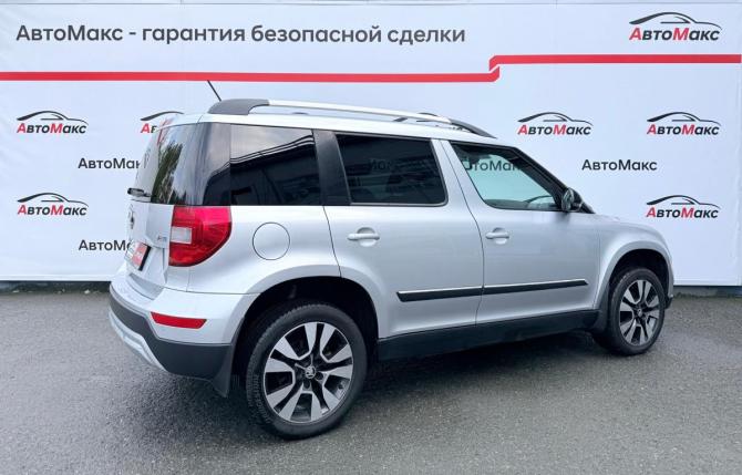 Skoda Yeti I Рестайлинг с пробегом 2015 года, цена 1 180 000 рублей, 241785 км, внедорожник, Автокод Объявления