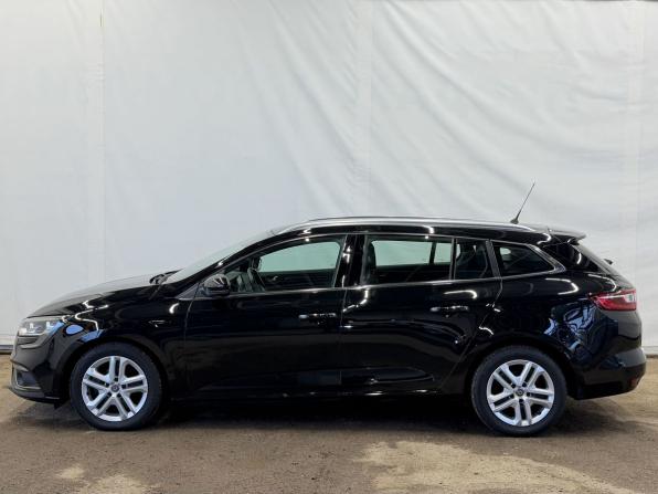 Renault Megane IV с пробегом 2019 года, цена 1 380 000 рублей, 198148 км, универсал, Автокод Объявления