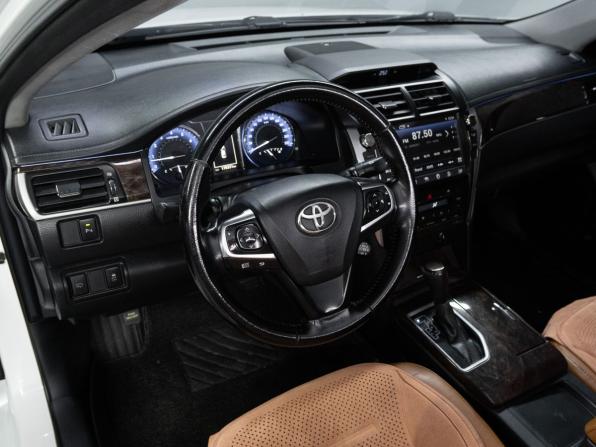 Toyota Camry VII (XV50) Рестайлинг с пробегом 2016 года, цена 1 999 000 рублей, 170353 км, седан, Автокод Объявления
