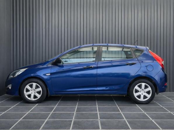 Hyundai Solaris I Рестайлинг с пробегом 2015 года, цена 947 000 рублей, 143977 км, хэтчбек, Автокод Объявления