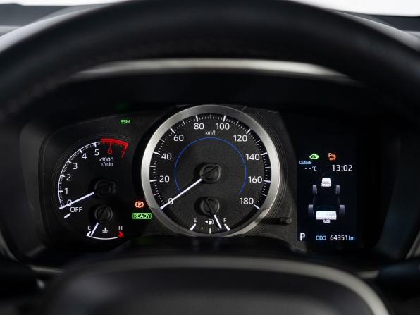 Toyota Corolla XII (E210) с пробегом 2018 года, цена 1 590 500 рублей, 64351 км, хэтчбек, Автокод Объявления