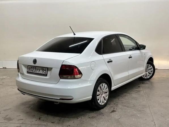 Volkswagen Polo V Рестайлинг с пробегом 2016 года, цена 939 000 рублей, 106875 км, седан, Автокод Объявления