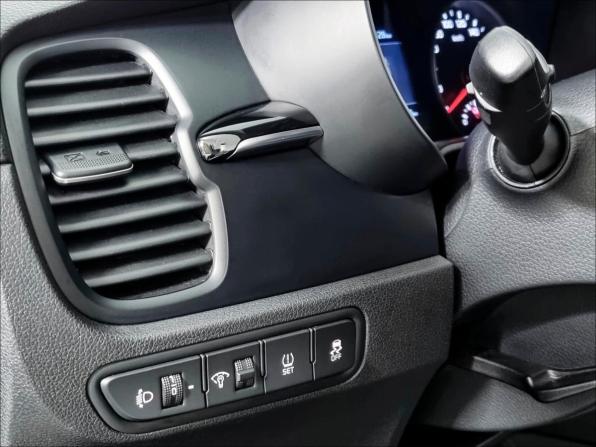 Kia Rio IV с пробегом 2018 года, цена 1 565 000 рублей, 125217 км, хэтчбек, Автокод Объявления