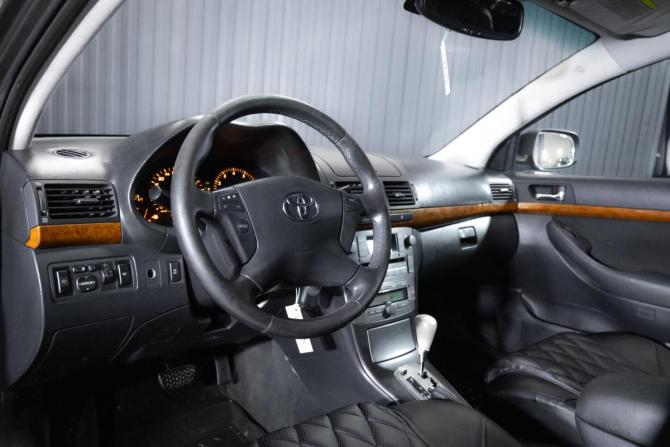 Toyota Avensis II Рестайлинг с пробегом 2008 года, цена 890 000 рублей, 462815 км, седан, Автокод Объявления