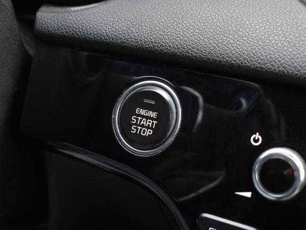 Kia Sportage IV с пробегом 2016 года, цена 2 070 000 рублей, 125870 км, внедорожник, Автокод Объявления