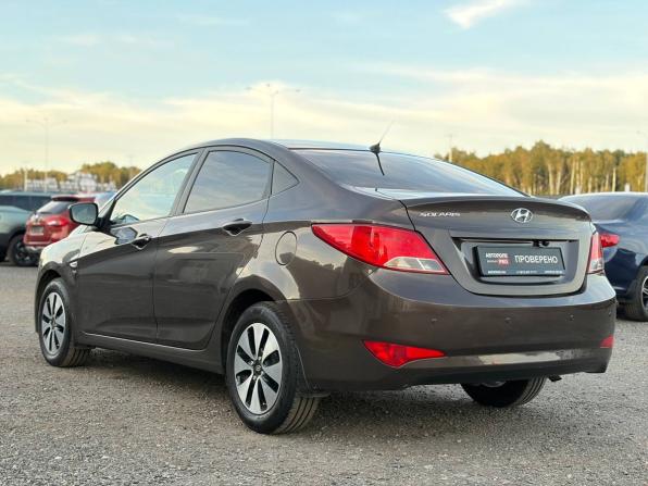Hyundai Solaris I Рестайлинг с пробегом 2016 года, цена 855 000 рублей, 109000 км, седан, Автокод Объявления