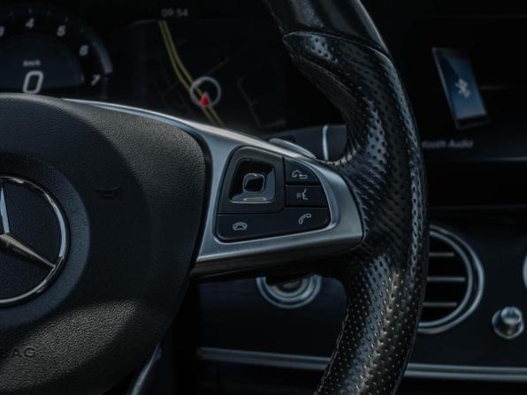 Mercedes-Benz E-Класс V (W213 S213 C238) с пробегом 2016 года, цена 2 933 200 рублей, 150216 км, седан, Автокод Объявления