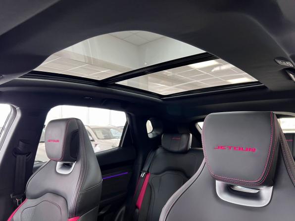 JETOUR DASHING I с пробегом 2023 года, цена 2 325 000 рублей, 21134 км, внедорожник, Автокод Объявления