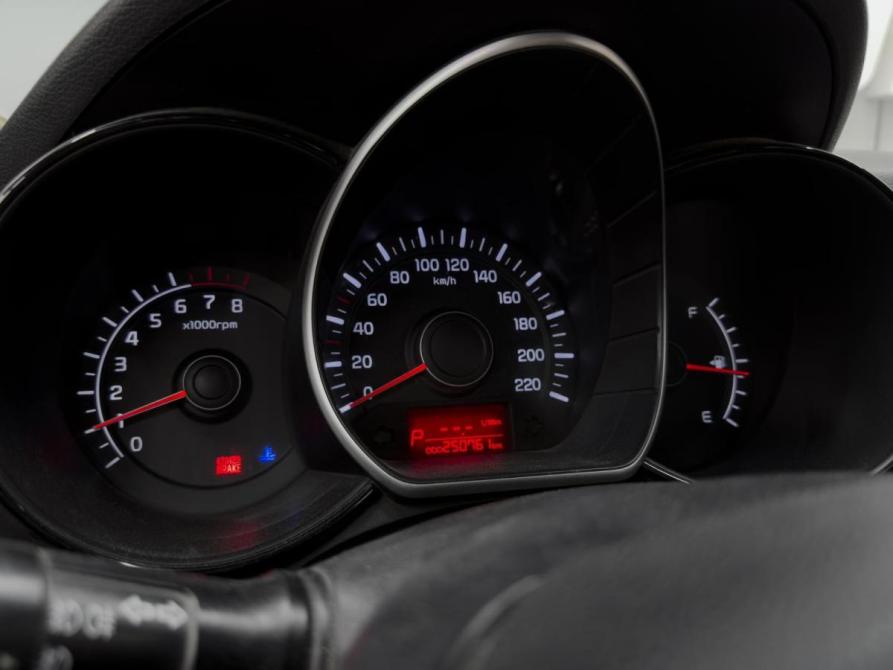 Kia Rio III Ростов-на-Дону  - изображение 15