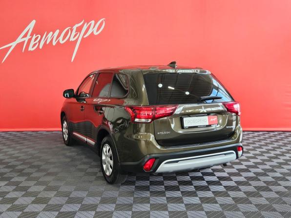 Mitsubishi Outlander III Рестайлинг 3 с пробегом 2019 года, цена 1 995 000 рублей, 135544 км, внедорожник, Автокод Объявления