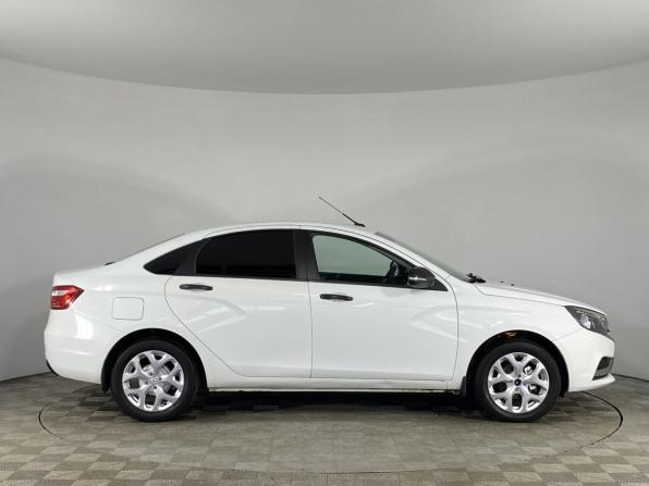 Lada (ВАЗ) Vesta I с пробегом 2018 года, цена 690 000 рублей, 205206 км, седан, Автокод Объявления