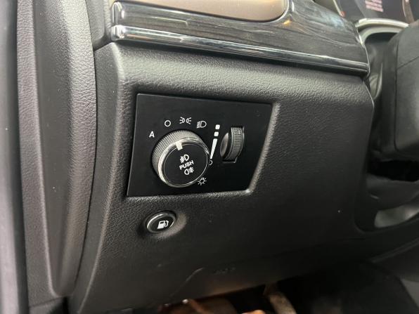 Jeep Grand Cherokee IV (WK2) Рестайлинг с пробегом 2013 года, цена 2 229 900 рублей, 196814 км, внедорожник, Автокод Объявления