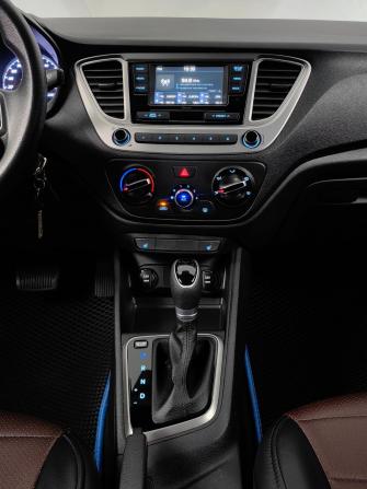 Hyundai Solaris II с пробегом 2020 года, цена 1 355 000 рублей, 97899 км, седан, Автокод Объявления