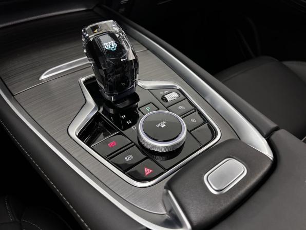 Chery Tiggo 7 Pro Max I с пробегом 2024 года, цена 2 070 000 рублей, 33100 км, внедорожник, Автокод Объявления