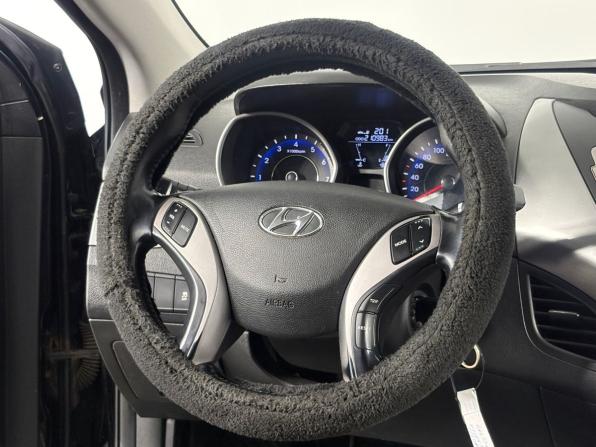 Hyundai Elantra V (MD) с пробегом 2013 года, цена 850 000 рублей, 171331 км, седан, Автокод Объявления