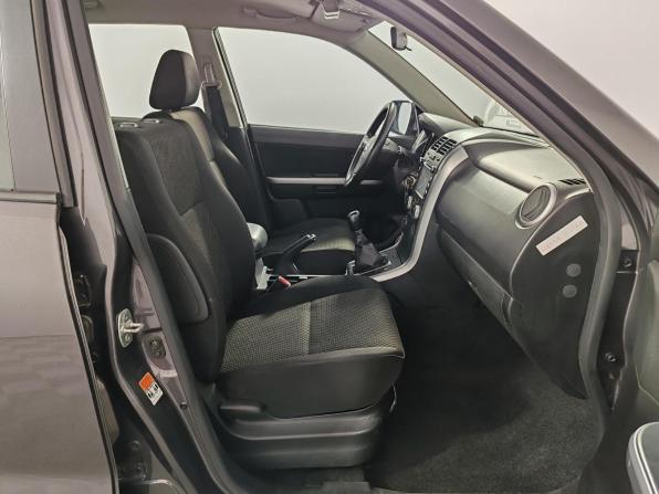 Suzuki Grand Vitara II Рестайлинг с пробегом 2010 года, цена 1 049 000 рублей, 117997 км, внедорожник, Автокод Объявления