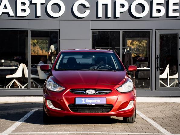 Hyundai Solaris I с пробегом 2014 года, цена 980 000 рублей, 175400 км, седан, Автокод Объявления