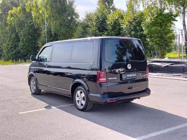Volkswagen Multivan T5 Рестайлинг с пробегом 2013 года, цена 2 270 000 рублей, 338888 км, минивэн, Автокод Объявления