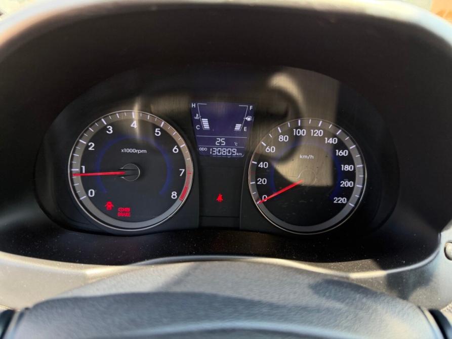 Hyundai Solaris I Оренбург  - изображение 8