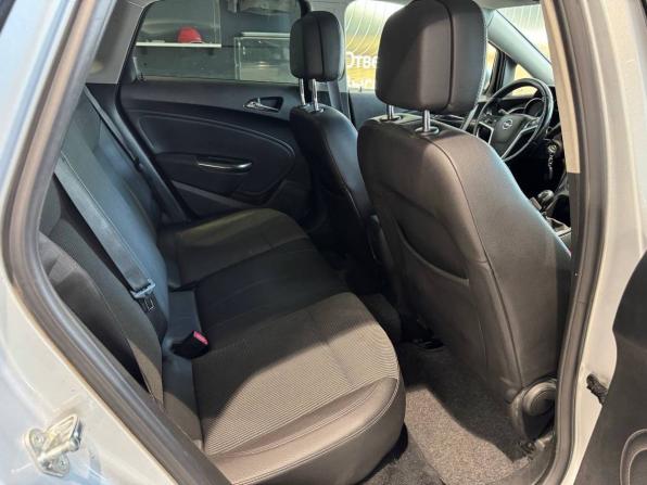 Opel Astra J с пробегом 2012 года, цена 459 000 рублей, 311000 км, хэтчбек, Автокод Объявления