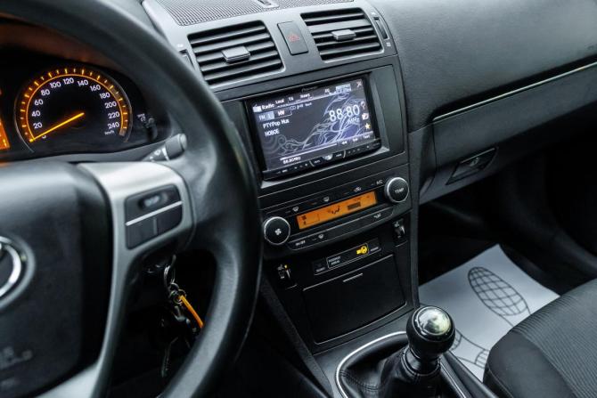 Toyota Avensis III с пробегом 2009 года, цена 877 000 рублей, 206633 км, седан, Автокод Объявления