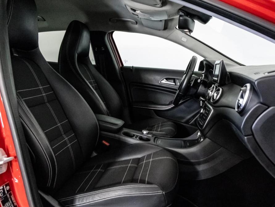 Mercedes-Benz GLA I (X156) Санкт-Петербург  - изображение 20