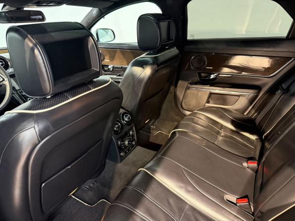 Jaguar XJ IV (X351) с пробегом 2011 года, цена 1 870 000 рублей, 216402 км, седан, Автокод Объявления
