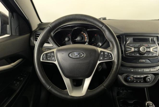 Lada (ВАЗ) Vesta I с пробегом 2020 года, цена 835 000 рублей, 118426 км, седан, Автокод Объявления