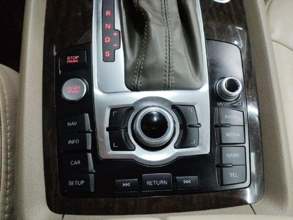 Audi Q7 I (4L) Рестайлинг с пробегом 2012 года, цена 1 749 000 рублей, 217150 км, внедорожник, Автокод Объявления