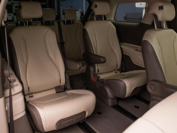 Kia Carnival IV с пробегом 2020 года, цена 3 890 000 рублей, 58207 км, минивэн, Автокод Объявления