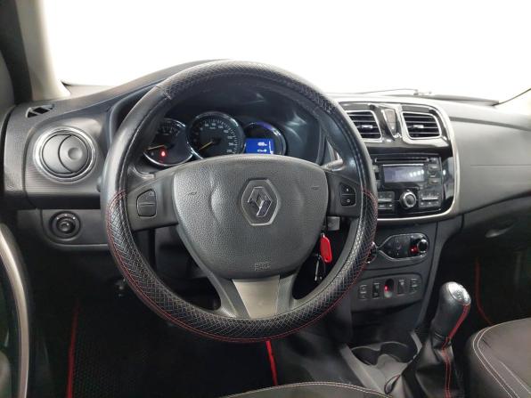 Renault Logan II с пробегом 2014 года, цена 630 000 рублей, 150000 км, седан, Автокод Объявления