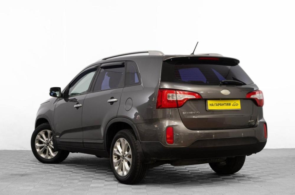 Kia Sorento II Рестайлинг Барнаул  - изображение 7
