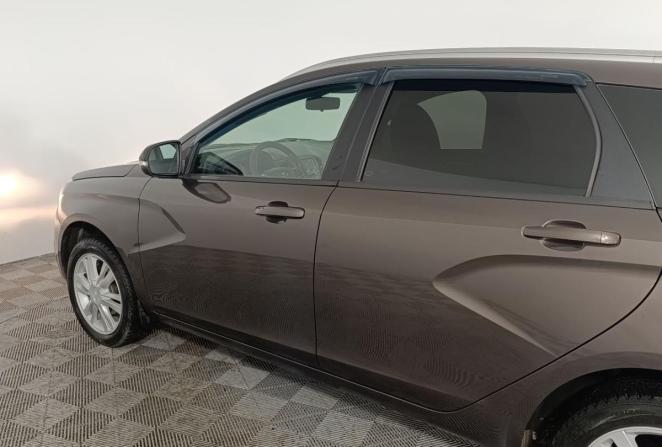 Lada (ВАЗ) Vesta I с пробегом 2017 года, цена 990 000 рублей, 102000 км, универсал, Автокод Объявления