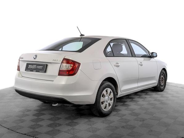 Skoda Rapid I Рестайлинг с пробегом 2019 года, цена 880 000 рублей, 246586 км, лифтбек, Автокод Объявления
