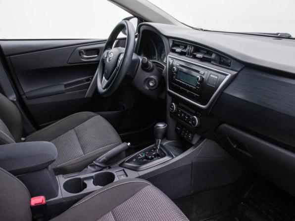 Toyota Auris II с пробегом 2013 года, цена 1 070 000 рублей, 158921 км, хэтчбек, Автокод Объявления
