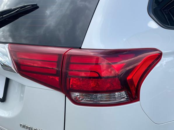 Mitsubishi Outlander III Рестайлинг 2 с пробегом 2016 года, цена 1 390 000 рублей, 188000 км, внедорожник, Автокод Объявления