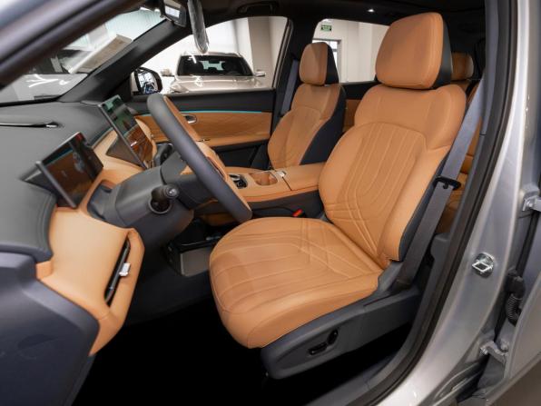 Geely Galaxy Starship 7 с пробегом 2025 года, цена 3 170 000 рублей, 50 км, внедорожник, Автокод Объявления