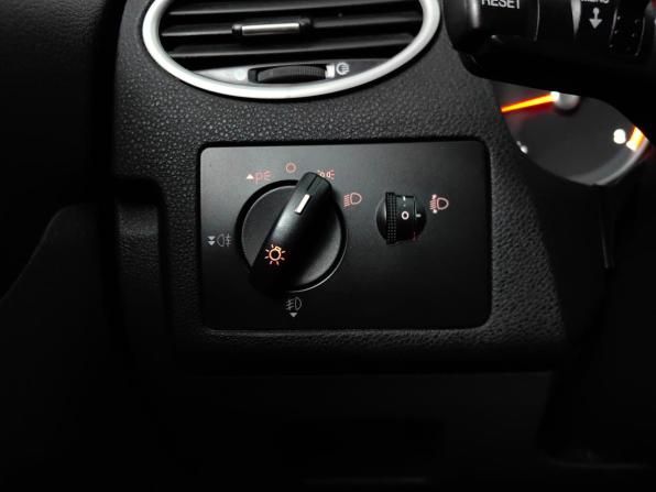Ford Focus II Рестайлинг с пробегом 2007 года, цена 699 000 рублей, 42685 км, хэтчбек, Автокод Объявления