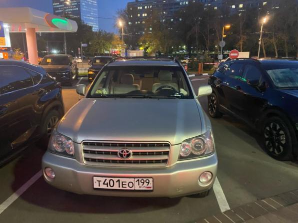 Toyota Highlander I (XU20) с пробегом 2001 года, цена 783 000 рублей, 271387 км, внедорожник, Автокод Объявления