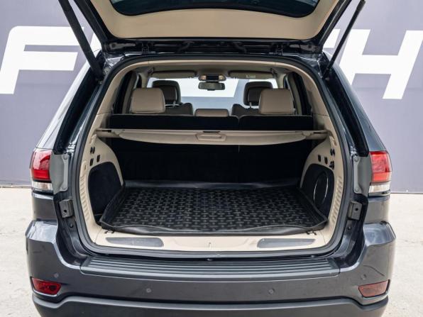 Jeep Grand Cherokee IV (WK2) Рестайлинг с пробегом 2014 года, цена 2 799 000 рублей, 180064 км, внедорожник, Автокод Объявления