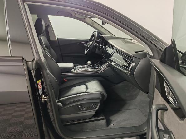 Audi Q8 I (4M) с пробегом 2019 года, цена 6 399 000 рублей, 87926 км, внедорожник, Автокод Объявления